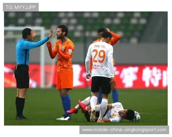 联赛外界呼吁临时暂停以处理争议事件